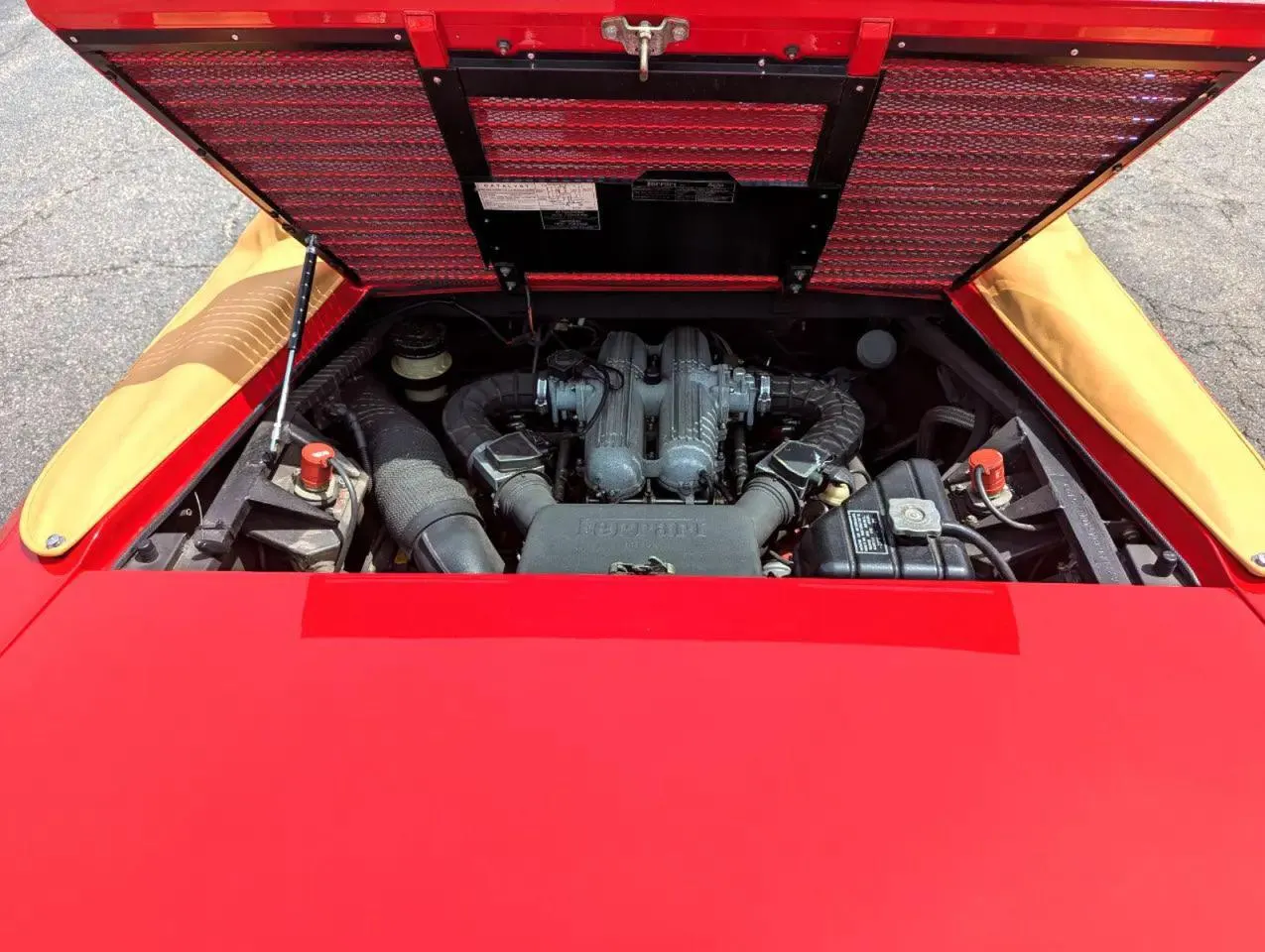 1989 Ferrari MONDIAL T CABRIOLET
