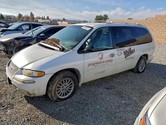 1999 Chrysler Town & Country LXi
