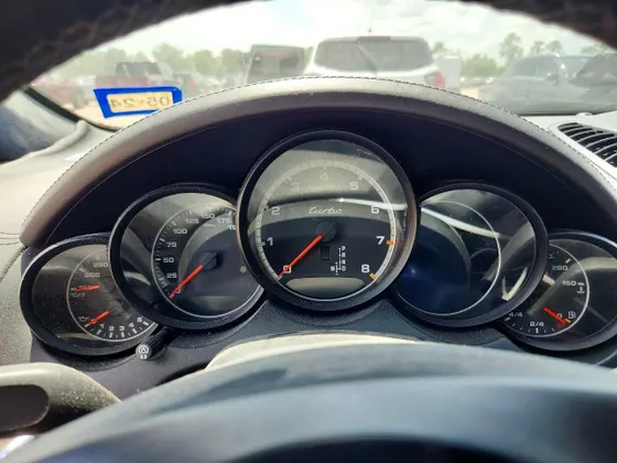 2011 Porsche Cayenne Turbo