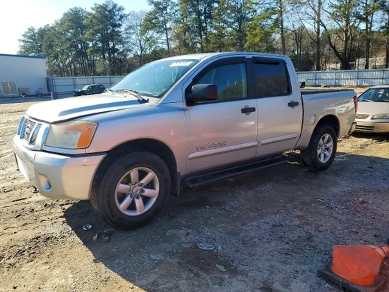 2009 Nissan Titan XE