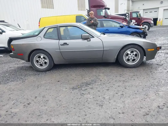 1986 Porsche 944