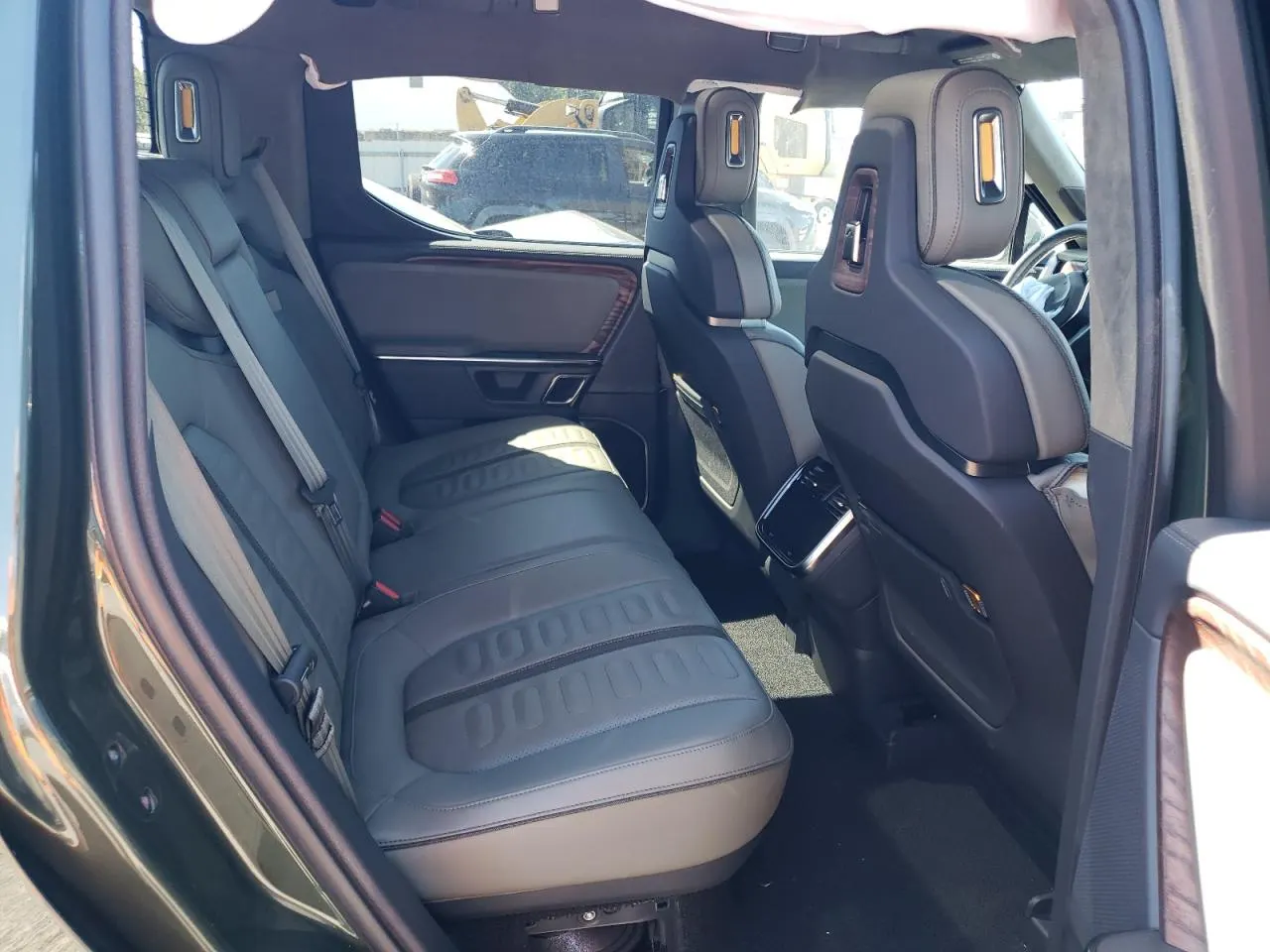 2022 Rivian R1T Adventure Package
