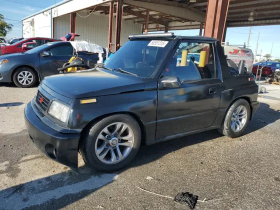 1995 Geo Tracker
