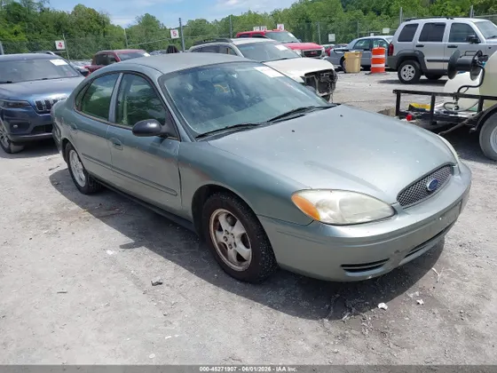 2006 Ford Taurus SE