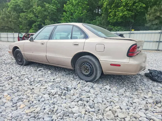 1998 Oldsmobile 88