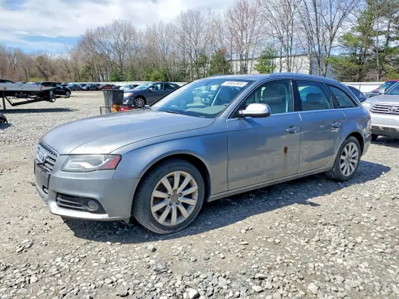2010 Audi A4 2.0T Premium Plus