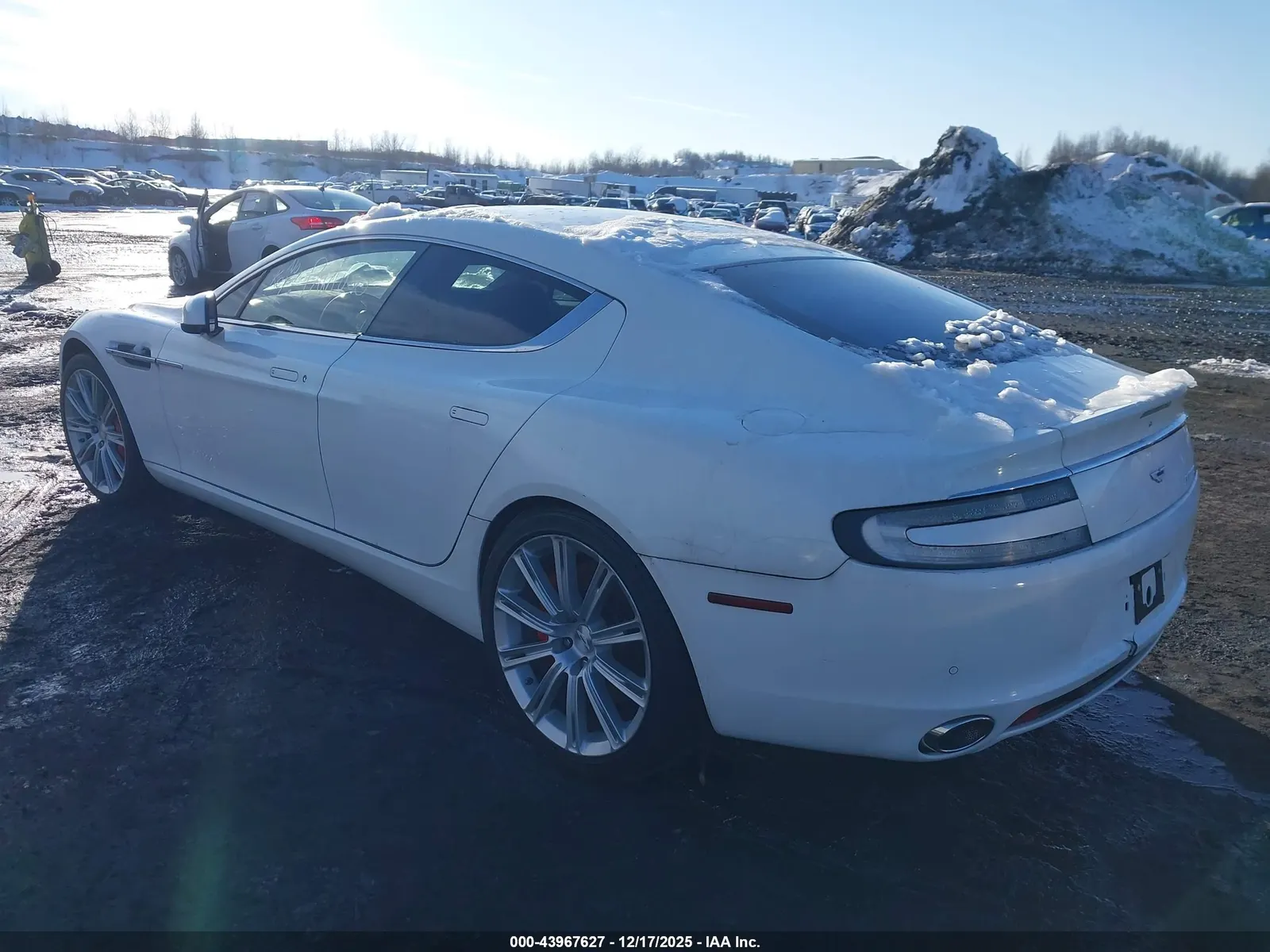 2011 Aston Martin RAPIDE LUXE