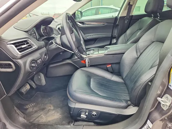 2022 Maserati Ghibli