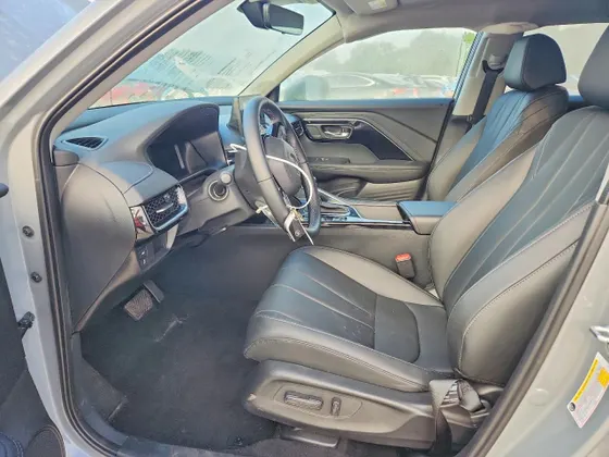 2025 Acura ADX