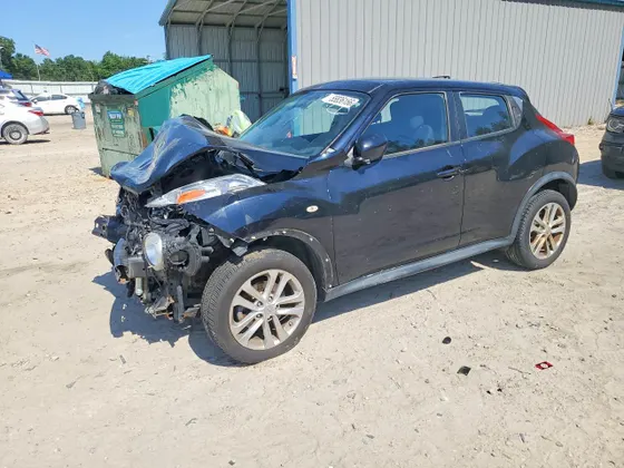 2011 Nissan Juke SV
