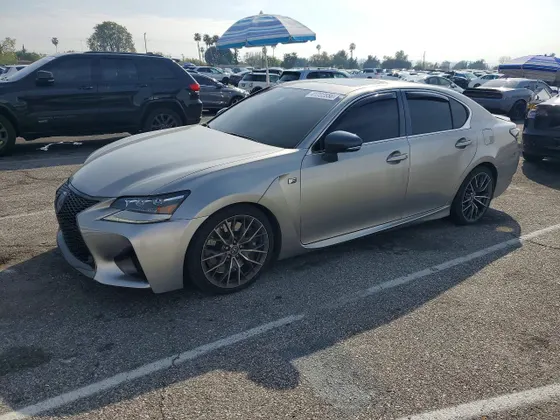 2016 Lexus GS F