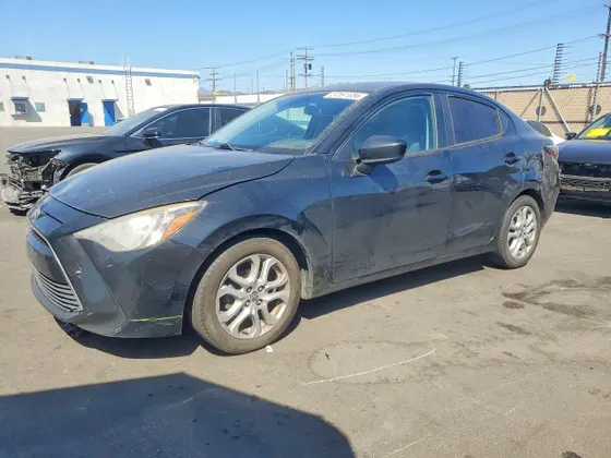 2016 Scion iA