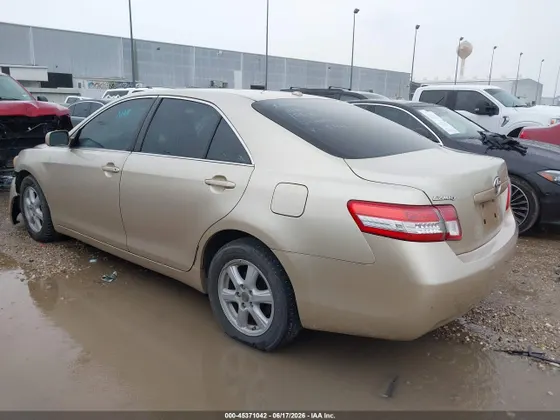 2010 Toyota Camry XLE