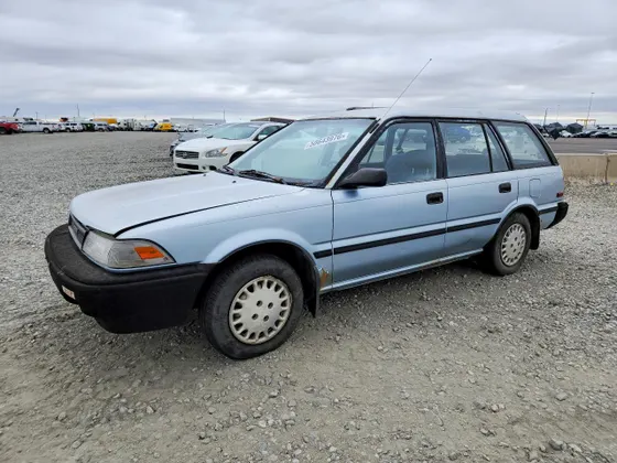 1990 Toyota Corolla