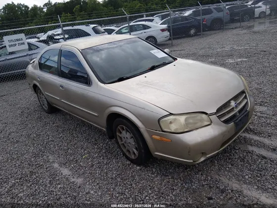 2000 Nissan Maxima GXE
