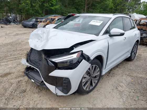2025 Audi Q4 e-tron Premium