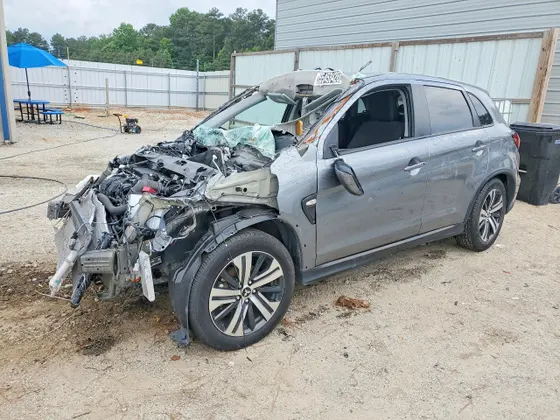 2025 Mitsubishi Outlander Sport S