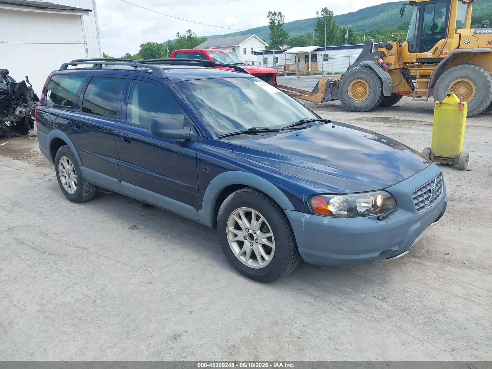 2004 Volvo V70 XC70
