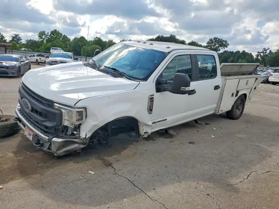 2022 Ford Super Duty F-250 SRW LARIAT