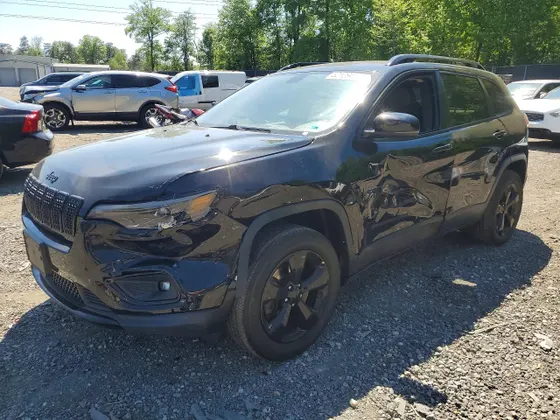 2020 Jeep Cherokee Altitude