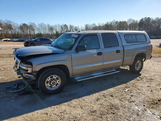 2003 GMC Sierra 1500HD SLE