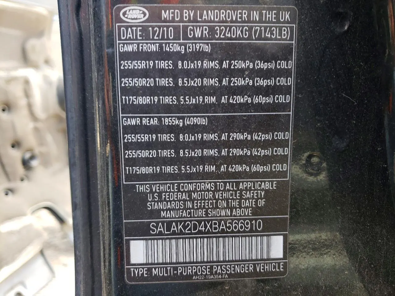 2011 Land Rover LR4 LUX