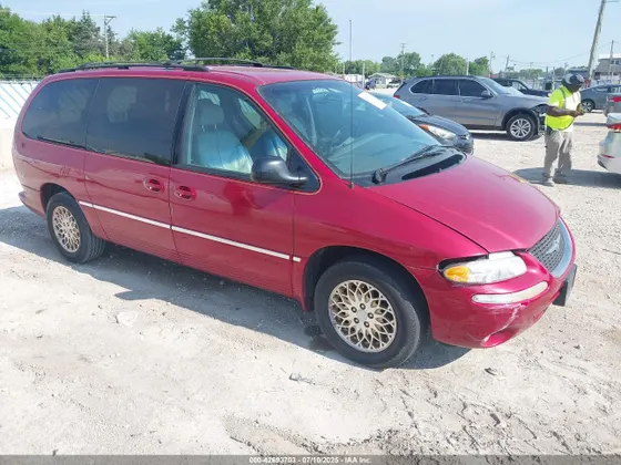 1998 Chrysler Town & Country LXi