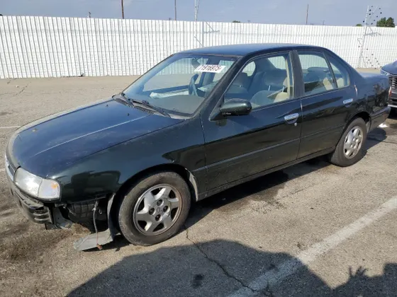 1996 INFINITI G20