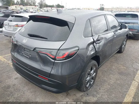 2026 Honda HR-V LX