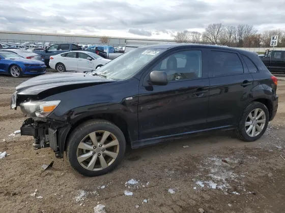 2012 Mitsubishi Outlander Sport SE