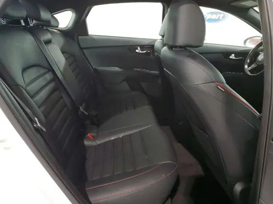 2023 Kia Forte5 GT