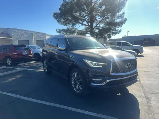 2019 INFINITI QX80 LUXE