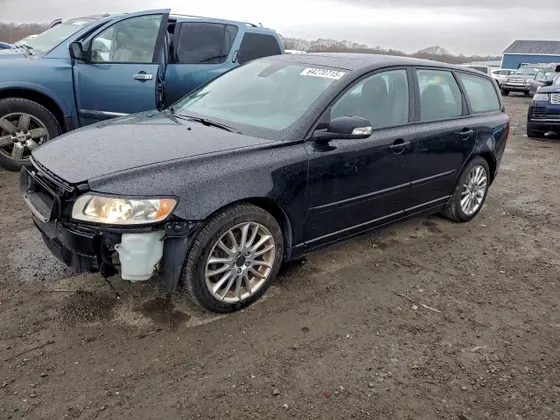 2010 Volvo V50 2.4I