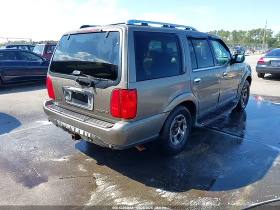2002 Lincoln Navigator