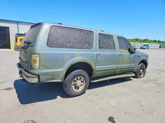 2000 Ford Excursion XLT