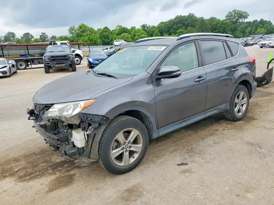 2015 Toyota RAV4 XLE