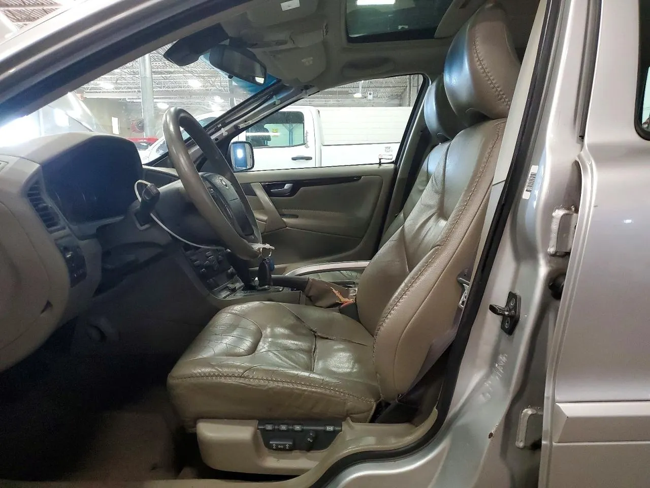 2003 Volvo V70 2.5L Turbo XC70