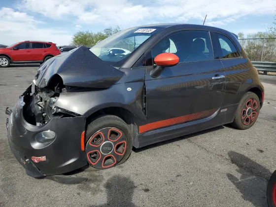 2018 FIAT 500e ELECTRIC
