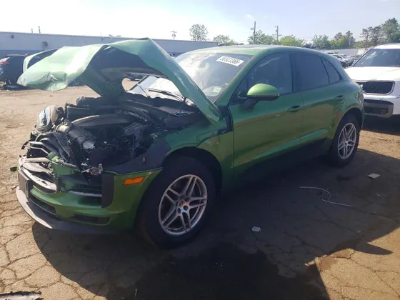 2020 Porsche Macan