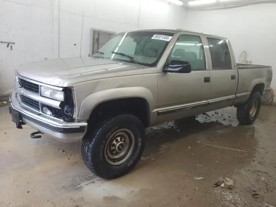 2000 Chevrolet C/K 2500 Crew Cab K2500