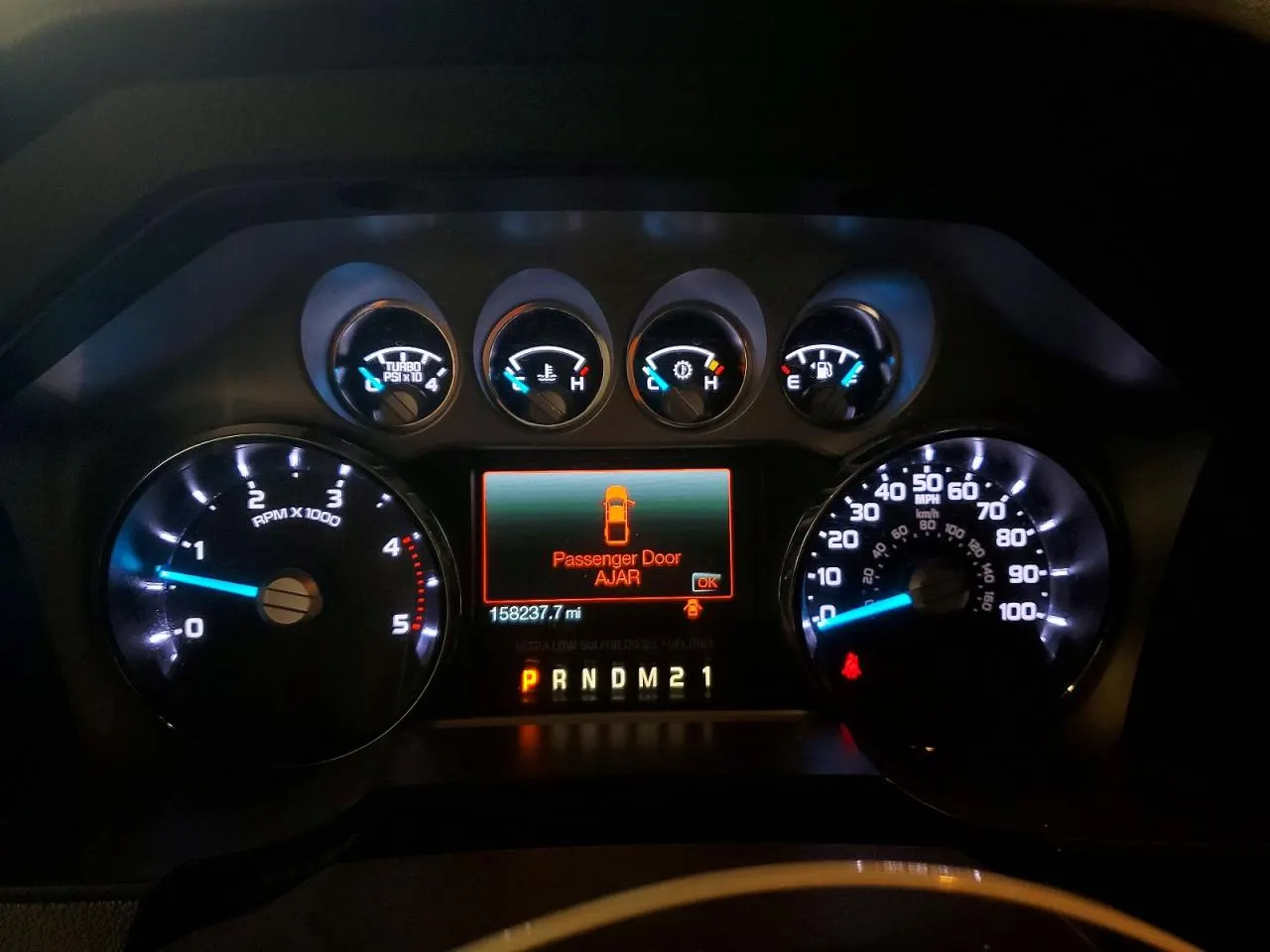 2015 Ford Super Duty F-450 DRW LARIAT
