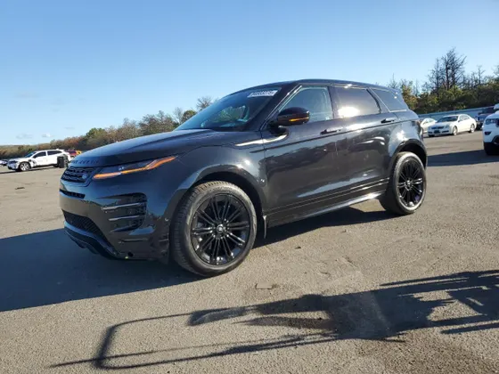 2024 Land Rover Range Rover Evoque Dynamic SE