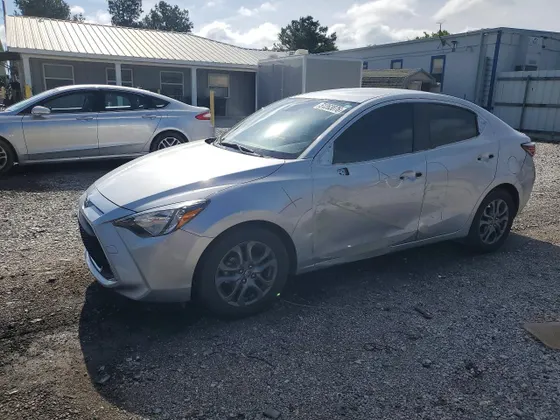 2019 Toyota Yaris Sedan L