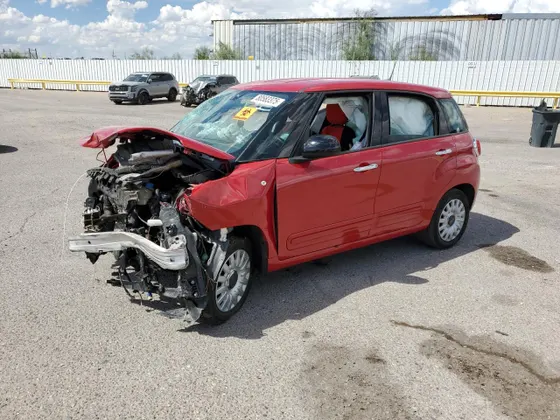 2016 FIAT 500L Pop