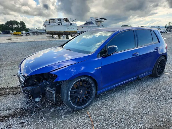 2015 Volkswagen Golf R