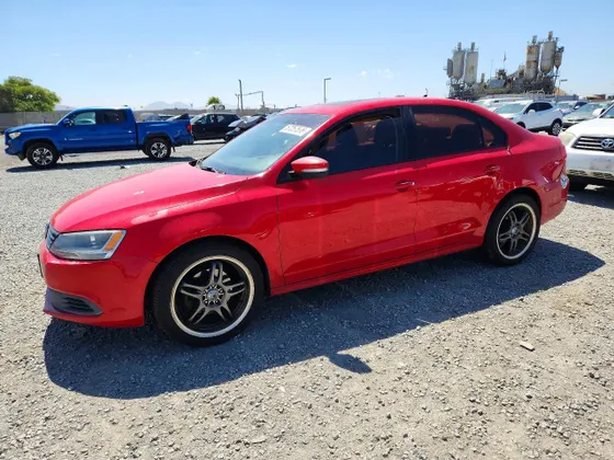 2012 Volkswagen Jetta Sedan SE PZEV