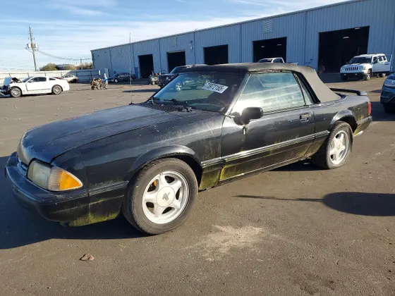 1989 Ford Mustang LX