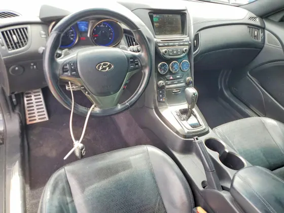 2013 Hyundai Genesis Coupe 3.8 Grand Touring