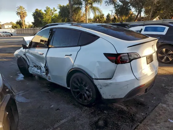 2020 Tesla Model Y Long Range