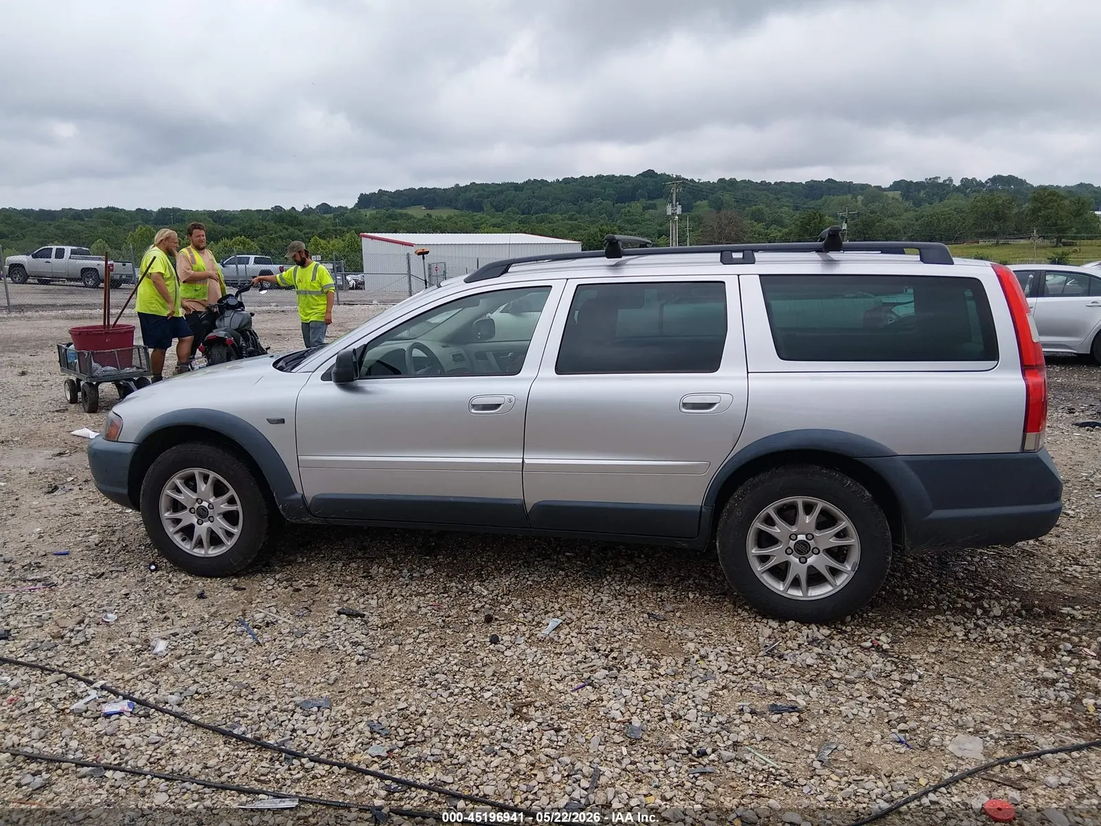 2004 Volvo V70 XC70